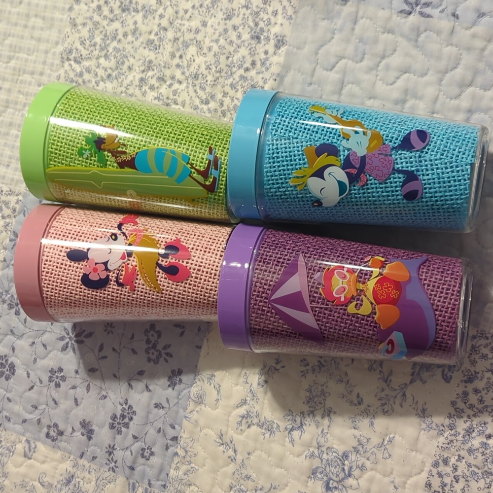 Disney Summertime Dinnerware - Picture 6 of 7